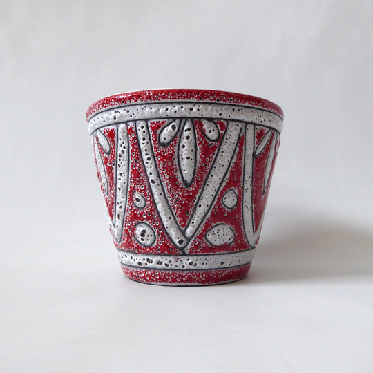 Vintage Small Italian Pottery/Ceramic Planter. Handmade Red & Black Fat Lava Textured. Mid Century Plant Pot Holder, Signed Italy. Cactus