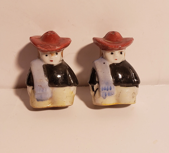 30's/40's Salt & Pepper Shakers