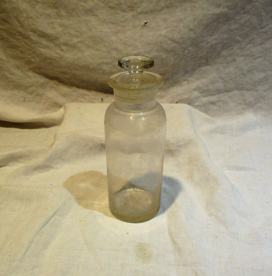 Apothecary Jar With Stopper, Large Chemical Bottle, Vintage Old Pharmacy Medicine Salvage