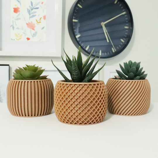 Set Of 3 Indoor Pots/Planters - 2.5 Or Inches Kenora + Victoria Regina
