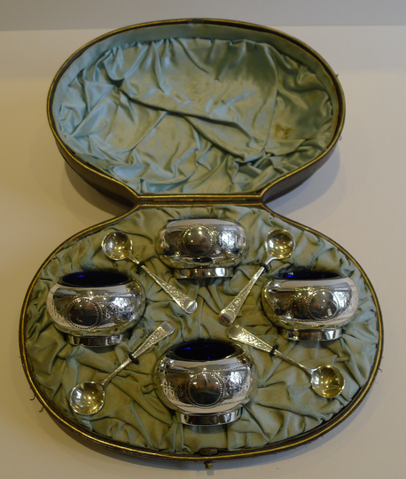 Boxed Set Antique English Sterling Silver Open Salts & Spoons - 1881