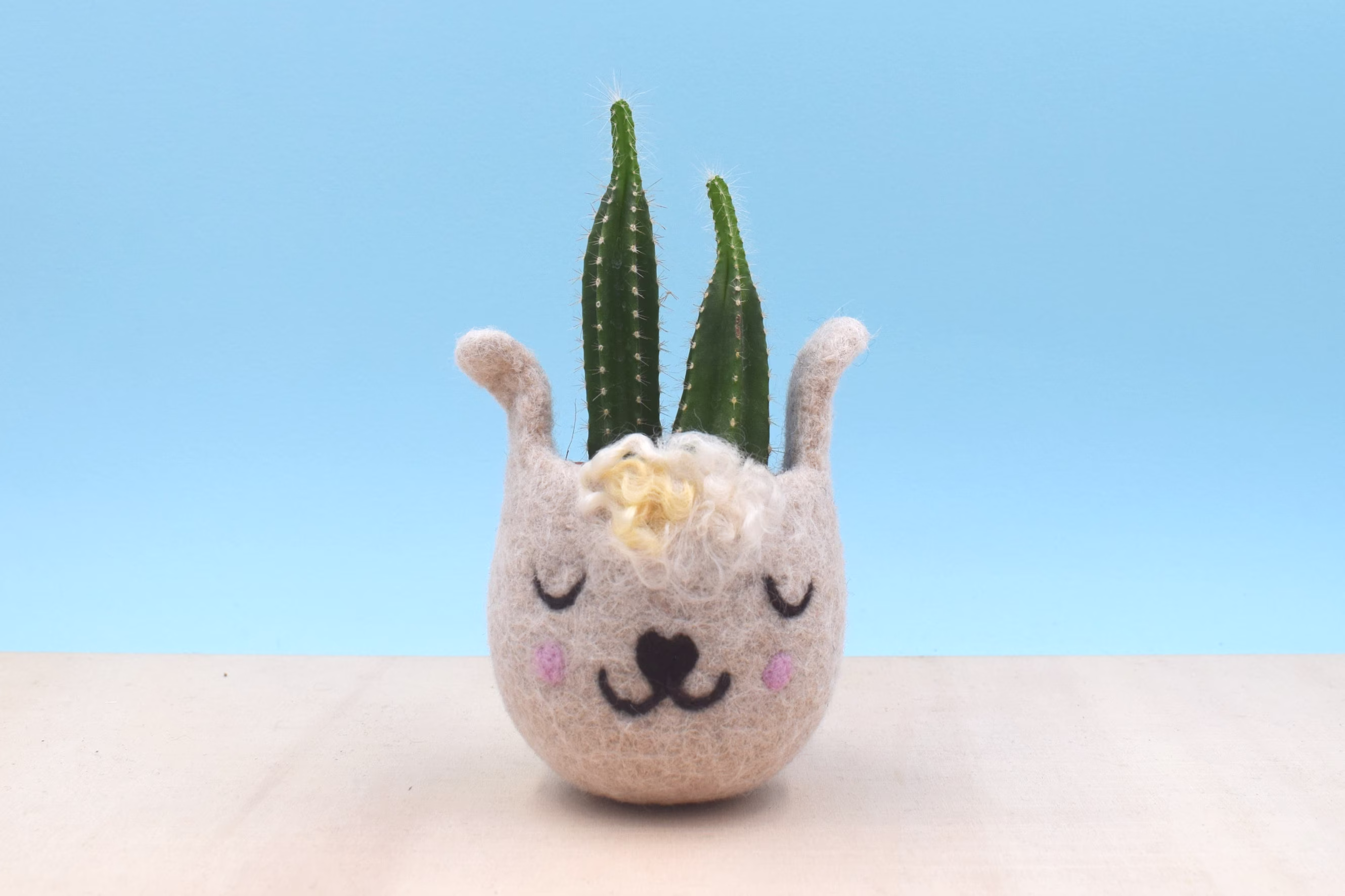 Llama Planter, Succulent Office Decor, Coworker Christmas Gift For Her, Pots, Nursery Animal Planter