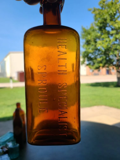 Health Specialist Sproule Bottle