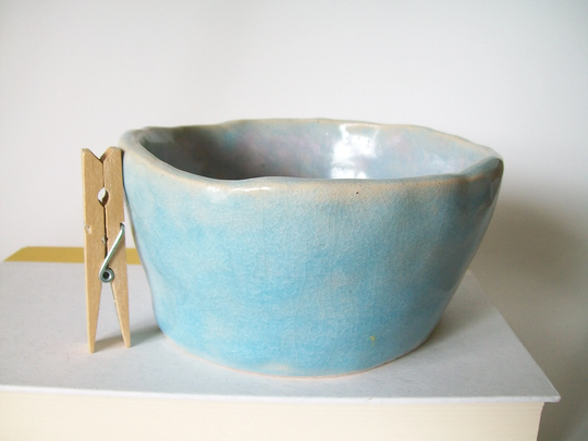 Vintage Student Art Class Pottery Bowl Or Planter, Blue & Pale Purple Glaze