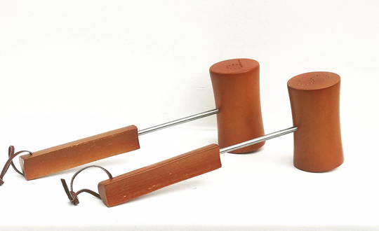 Vintage Wooden Hammer Salt & Pepper Shaker Gavel Design Novelty Gift Bbq Judge Lowyer Auctioner Him For Dad Wood Table Decor