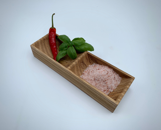 Salt/Pepper Container/ Pinch Pot