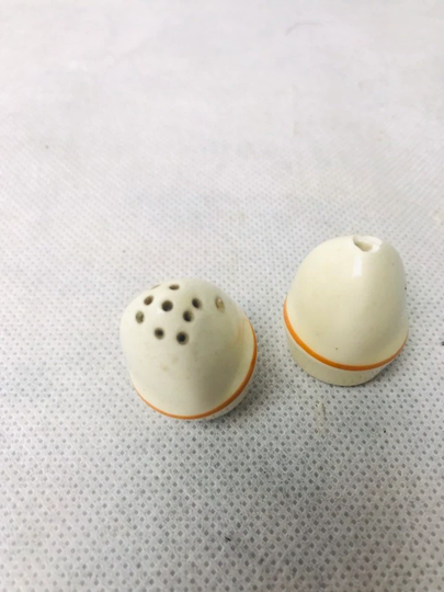 Vintage Ceramic Miniature Salt & Pepper Pocket Sized Dolls House | 50