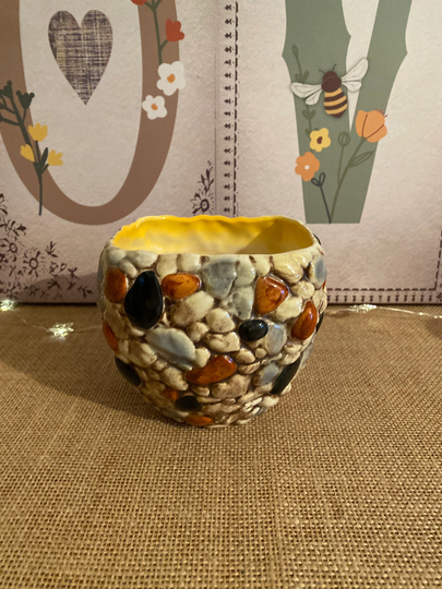 A Collectable Beautiful Vintage Sylvac Pebble Effect Square Planter Design 3361