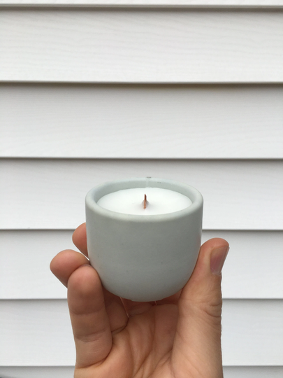 Echo Beach 2 Oz Candle - Lavender Sea Salt Marigold Dcxvi