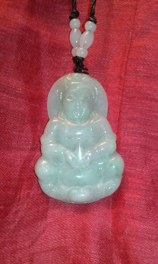 Untreated Unisex Jadeite Carving Of The Kwan Yin Protective Deity Chinese Religion Mythology Culture Oriental Styled Fashion Jewellery