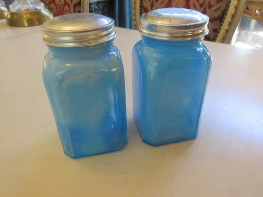Blue Glass Salt & Pepper Shaker Set With Silver Tone Lids