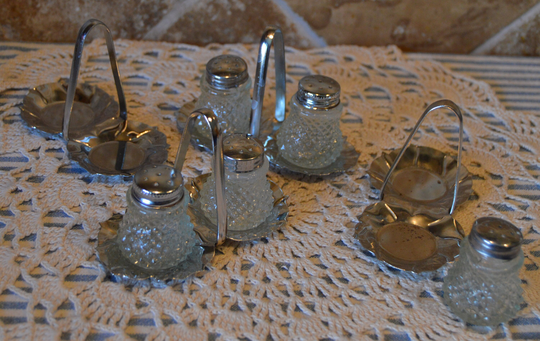 Four Vintage Individual Salt & Pepper Caddies With Five Glass Shakers~Some Rust On