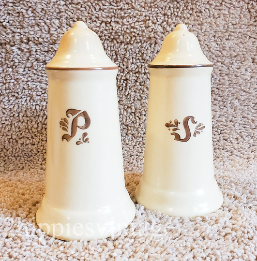 Large Vintage Village | Made in Usa By Pfaltzgraff Salt Pepper