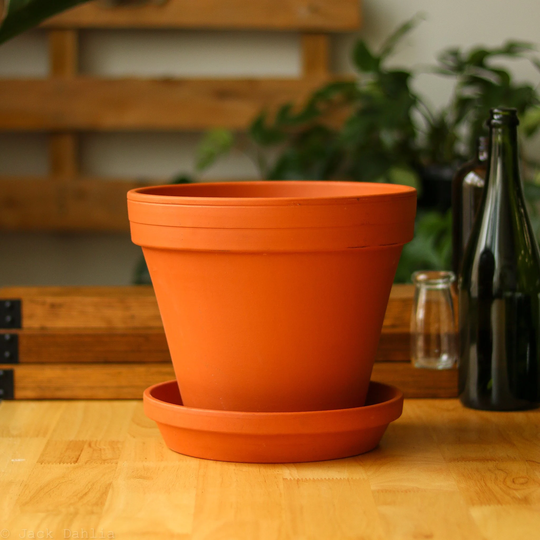 Clay Terra Cotta Pot With Saucer