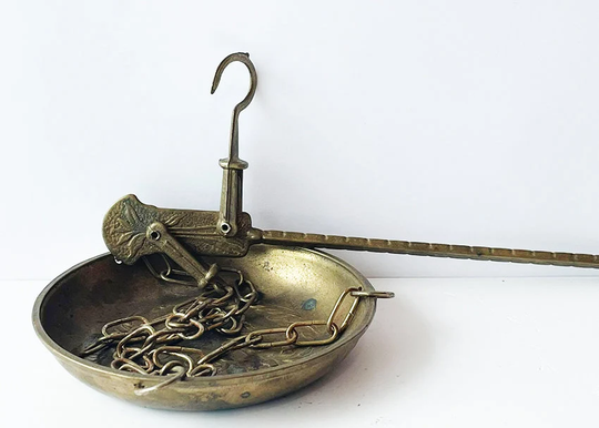 Antiques Pharmacy Scales Weighing in Grams Balance Medicines Vintage Collectible Brass Spring Balance Hanging Scale