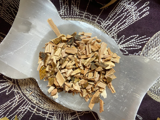 White Willow Bark, Dream Scrying, Attract New Love, Healing, Wishing, Ward Against Evil, All Natural, Dried Herbs, Pagan, Witchcraft