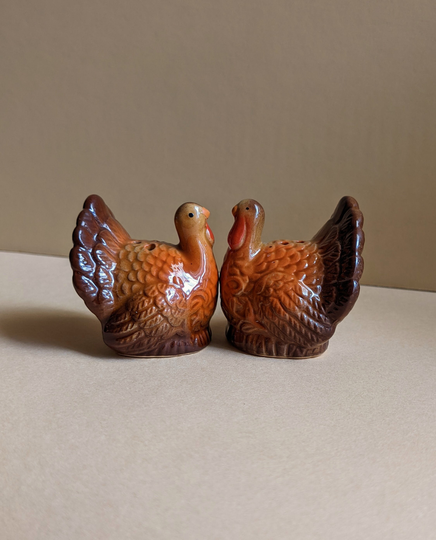Vintage Thanksgiving Salt & Pepper Turkeys, Ceramic Stoneware, Red Yellow Brown, Pattern, Handmade Spanish