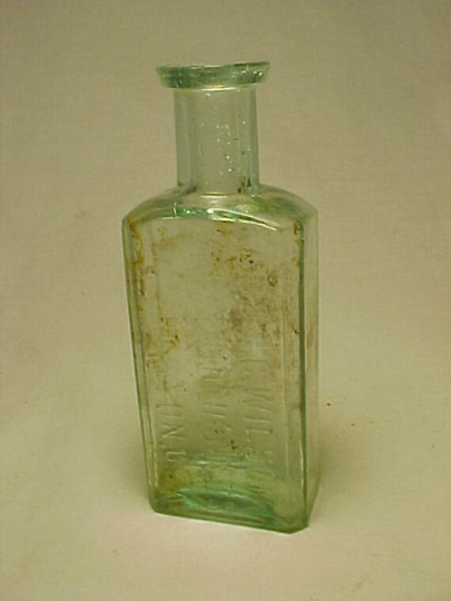 C1890S B. O. & G. C. Wilson Botanic Druggists Boston, Mass., Aqua Blown Glass Cork Top Medicine Bottle, Country Primitive Decor