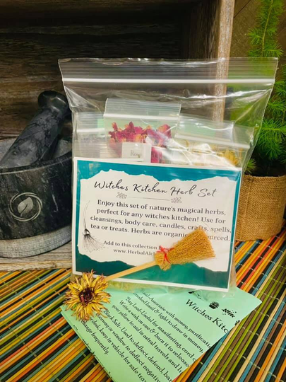 Witches Kitchen Herb Set Bay Leaves, Rose Petals, Lavender, Mugwort, Hibiscus, Chamomile, Green Sage, Nettle, Holy Basil, Peppermint, Salt