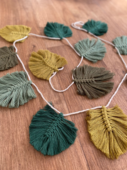 Green Fall Garland, Autumn Decor, Macrame Leaf Sustainable Autumnal Home Seasonal Vine Garland