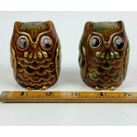 Owl Ceramic Salt & Pepper Shakers Brown Green 3D