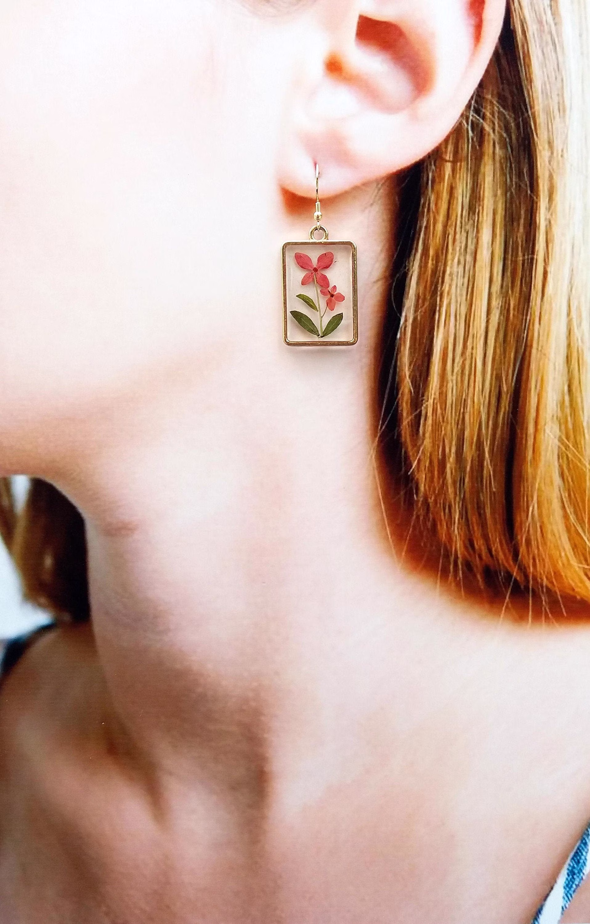 Pressed Flower Earrings, Hydrangea Earrings, Flower Jewellery, Resin Botanical Christmas Gift With Natural Touch