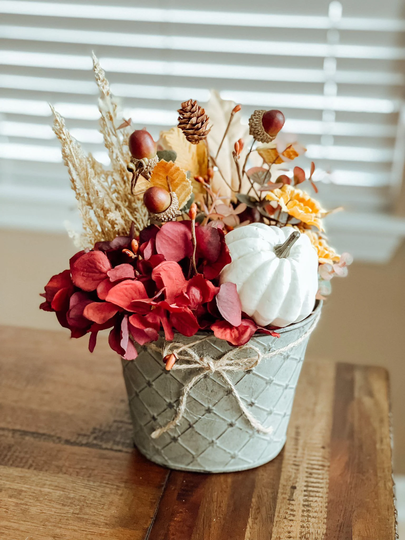 Farmhouse-style Autumn/Fall Artificial Seasonal Floral Arrangements Home Decor