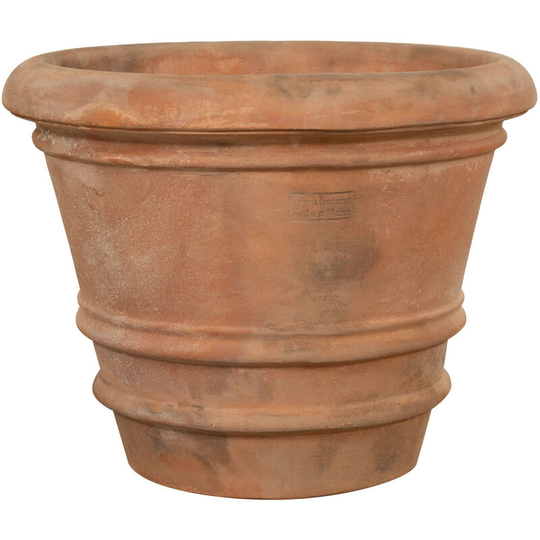 Conca in aged tuscan terracotta 100% made in italy entirely by hand