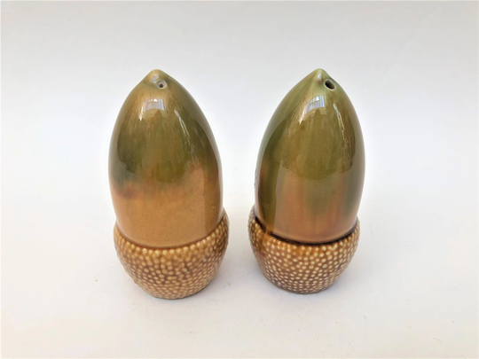 Secla Portugal Acorn Design Salt & Pepper Shakers
