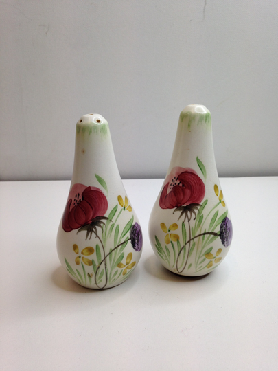 Vintage 1980's E Radford Salt & Pepper Pots Cruet Set, Lovely Pretty Condiment Set. Pink & Purple Poppies Floral Detail in Good Condition