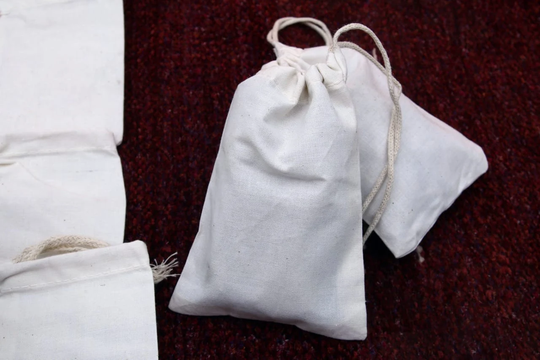 8x10 Inches Poly Cotton Muslin Bags. Single Drawstring Premium Quality Reusable Gift Pouches. Best For Storage & Gift