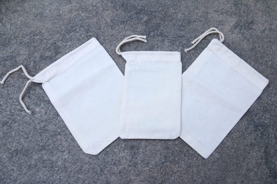 12x16 Inches Poly Cotton Muslin Bags. Single Drawstring Premium Quality Reusable Gift Pouches. Best For Storage & Gift