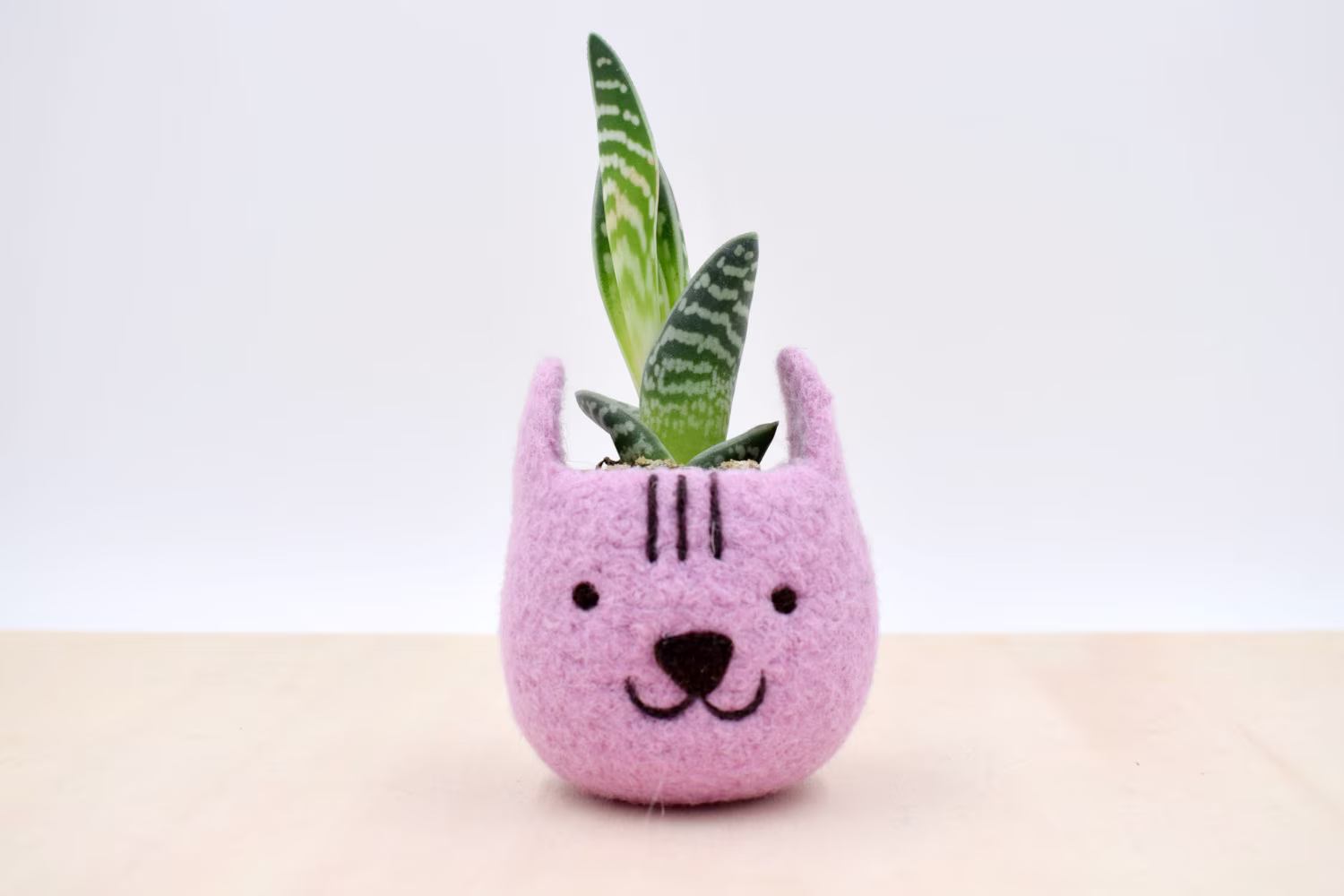 Neko Atsume Planter Special Edition | Felt Succulent Planter, Cat Lovers Christmas Gift, Gift For Her