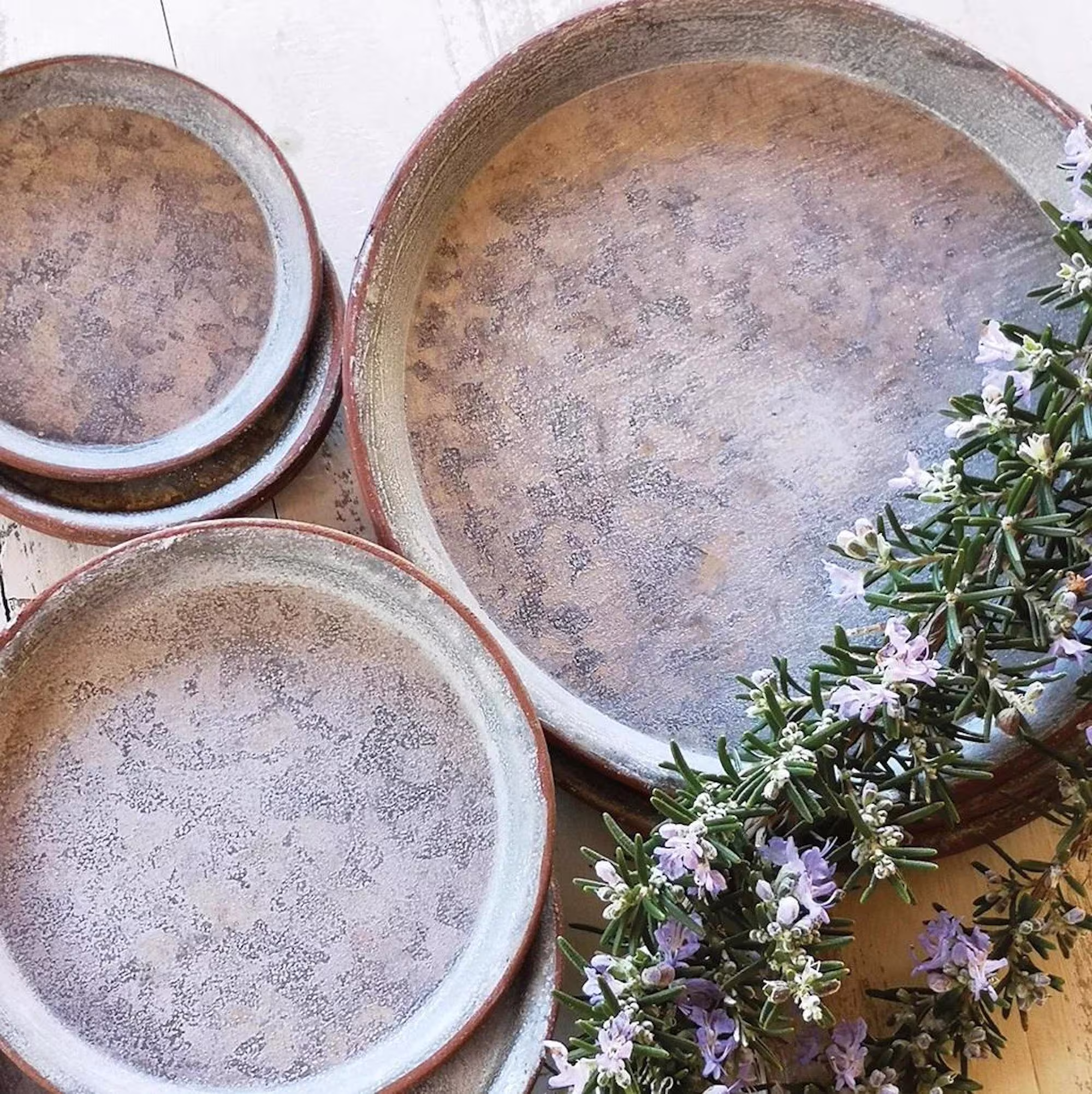 Round Zinc Metal Tray - Grey Rustic Kitchen Dining Candle Display 2 Sizes Pot Holder Dish Saucer