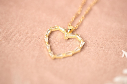Diamond Heart Necklace | Gold ~ Christmas Holiday Season Gift