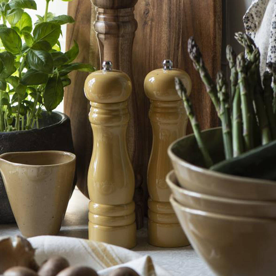 Pale Mustard Salt And Pepper Mill Set