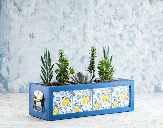 Wooden Planter With Mediterranean Style Tiles, Custom Rustic Indoor&outdoor Flower Box Tray & Handle/Plant Pot/Red, Blue, Green, Brown