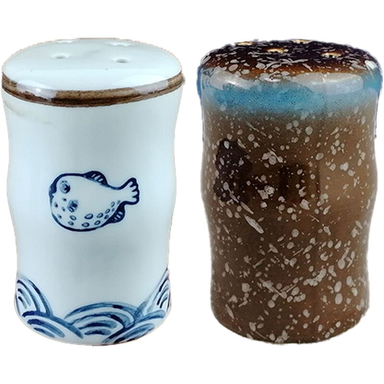 Fvbjd - Kitchen seasoning jar salt chili powder jar ceramic with hole pepper chicken powder bottle sprinkler (Blowfish) + (Blue)