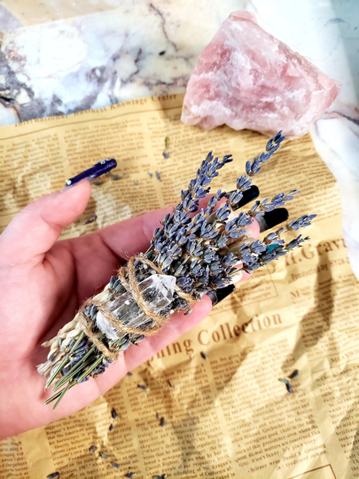 Lavender & Cedar Smudge Stick Alternative /Herbal Cleansing Wand/Cedar Incense Wand/Smoke Wand/Sage Bundle/Witch Gift