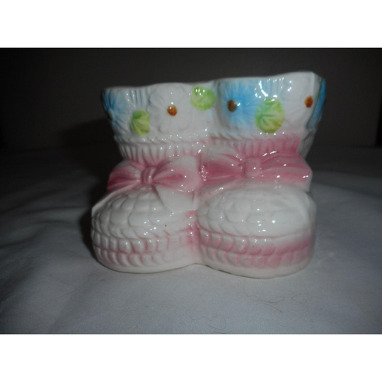 Vintage Nancy Pew Pink Baby Bootie Shoes Ceramic Planter Japan Nursery Decor