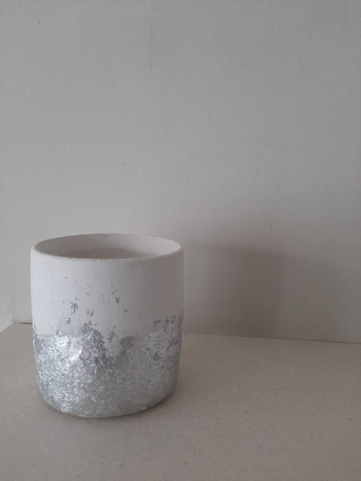 Round Concrete Planter For Succulents, White With Silver Leaf