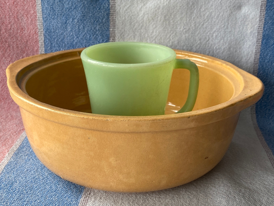 Medalta Potteries Yellow Ware 8