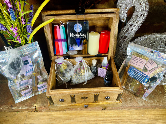 Eclectic Witch Chest Of Rituals & Supplies | Witchcraft Wiccan Pagan Kit Baby Crystals Incense Herbs Oils