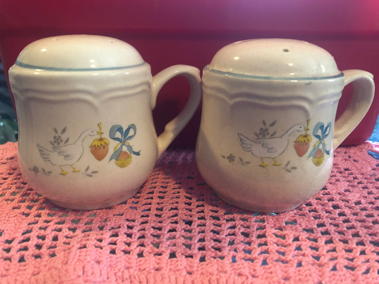 Country Farmhouse Geese Ceramic Salt & Pepper Shakers