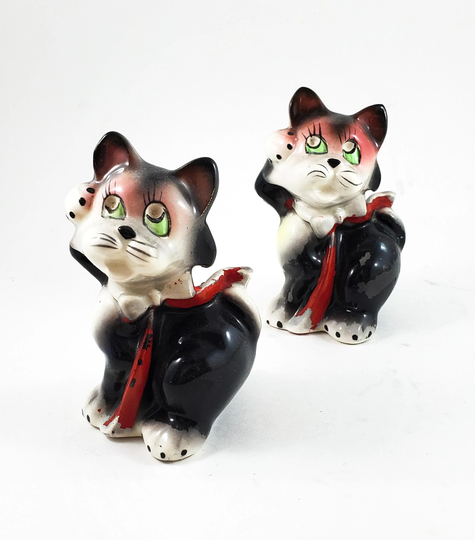 Vintage Cutie Kitten Ceramic Salt & Pepper Shakers