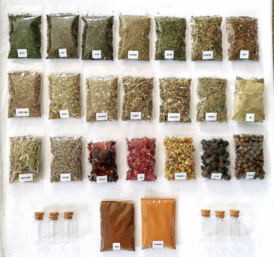 The Green Witch's Herb Collection | Over 200 Grams Of Magical Herbs & 6 Free Spell Jars