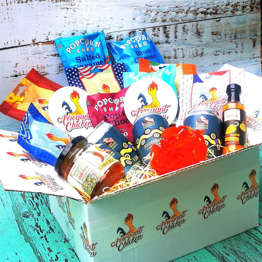 Live Large Alcohol Free Hamper: 16 Item Set