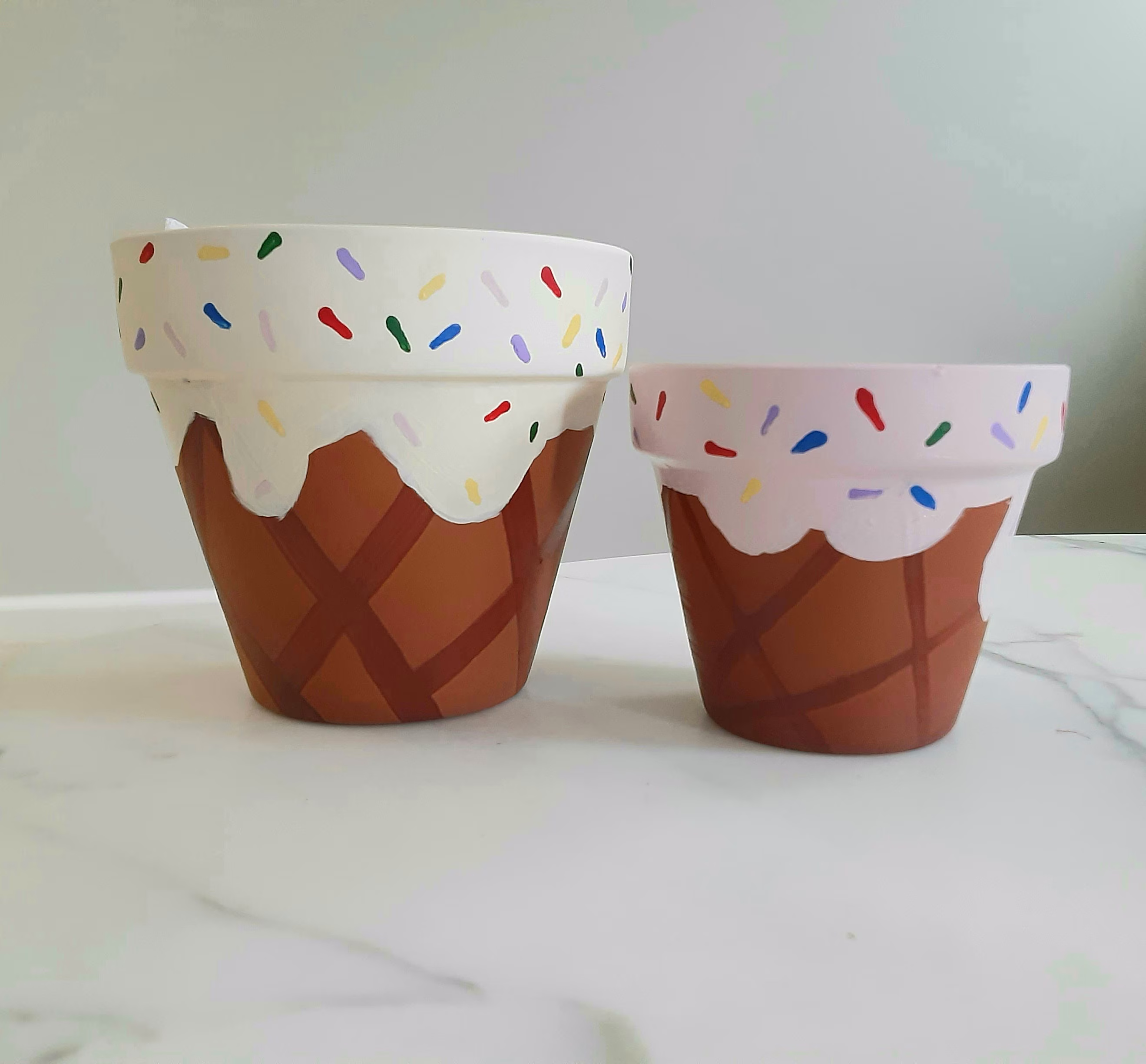 Set Of 2-Ice Cream Clay Pots, Clay Hand-Painted Terracotta Pots