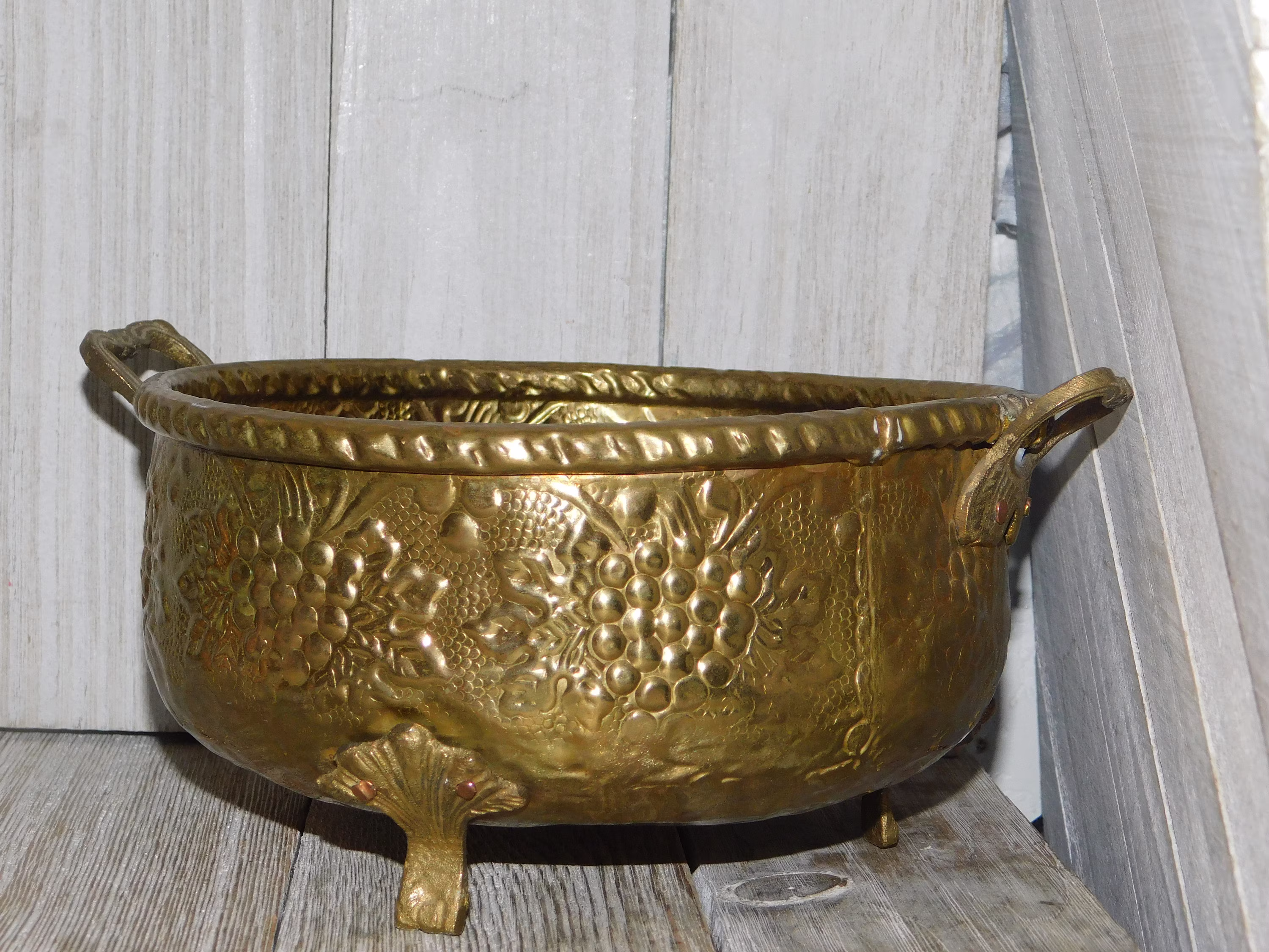 Vintage Brass Planter, Grape Harvest Bowl With Claw Feet & Handles Beautiful, Home Decor, Brass, Daysgonebytreasures