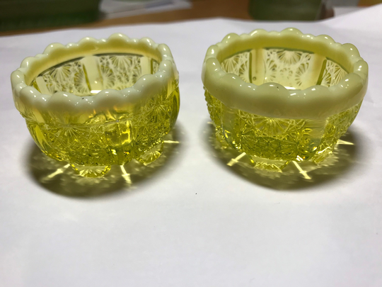 New Listingfree World Wide Post Pair Of Victorian Davidson Uranium Pearline Glass Open Salts in Famous "Lady Chippendale